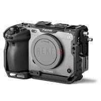 Tilta Cage complète V2 pour Sony FX3/FX30 – Rig vidéo avec rail NATO, cold shoe et fixations 1/4"-20 & 3/8"-16 TA-T16-FCC-B