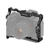 PULUZ PU3105B – Cage Métallique Professionnelle pour Sony A7 IV / A7 III / A7R III / A7R V, Rig de Stabilisation Vidéo en Aluminium CNC avec Filetages 1/4”, 3/8”, ARRI et Support Cold Shoe