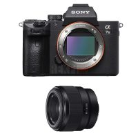 Sony Alpha 7 III + FE 50mm f/1.8 – Kit Hybride Plein Format 4K Ultra Polyvalent | Autofocus 693 Points, Eye AF & Bokeh Lumineux pour Portraits et Vidéo Pro